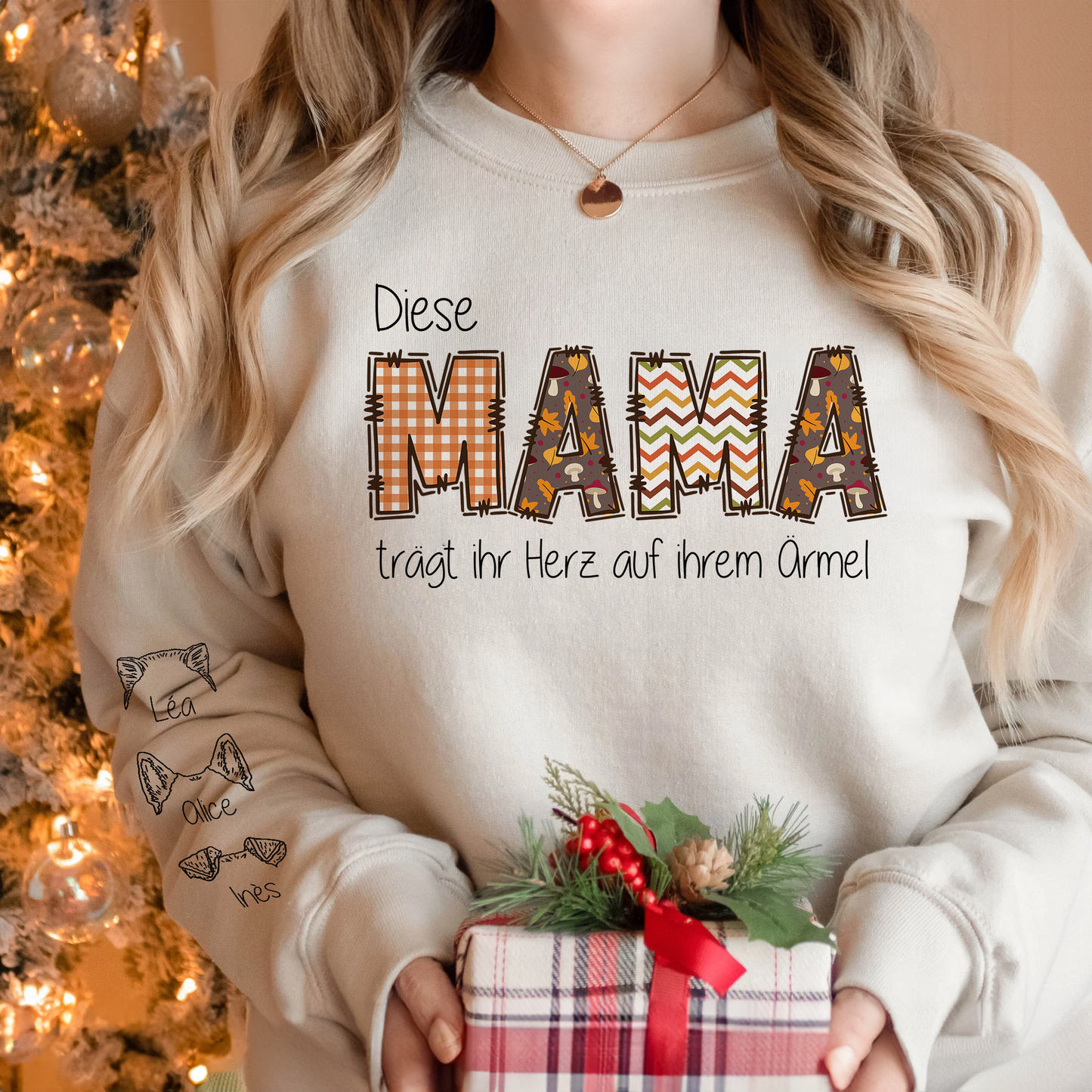 Diese MAMA trägt ihr Herz auf ihrem Ärmel - Personalisierter Pullover - Langarm