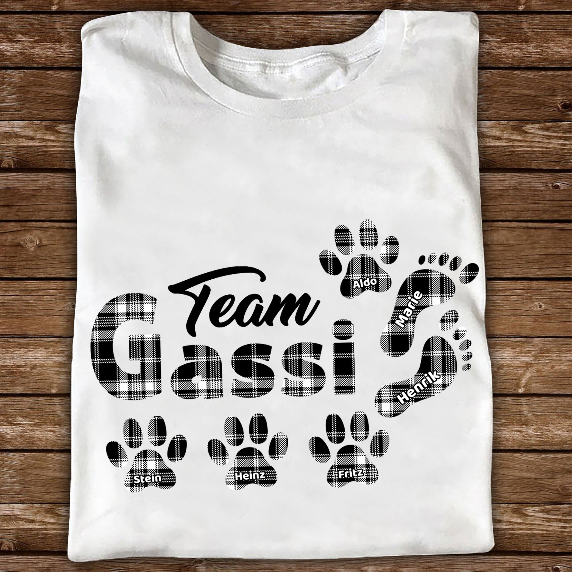 Personalisiertes Team Gassi T-Shirt - Individuelles T-Shirt für Hundepapa Hundemama - Weihnachtsgeschenk für Hundeliebhaber