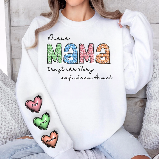 Diese Mama trägt ihr Herz auf dem Ärmel - Personalisierter Pullover - Langarm